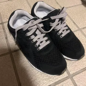 BENESU(베네슈) 스니커즈