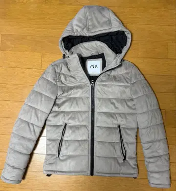 ZARA 그레이 후드 부착 다운 자켓