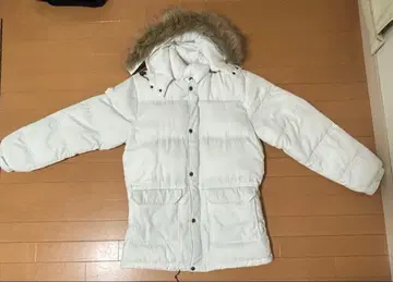 CONVERSE ALL STAR 화이트 다운 자켓 퍼 포함