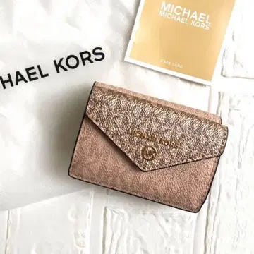 새상품 마이클코어스 JET SET CHARM 트라이폴드 지갑