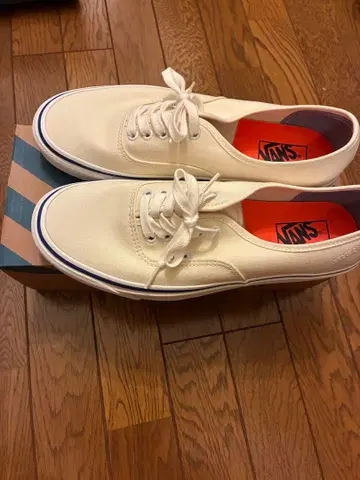 단종 vans authentic 44dx 28.5cm