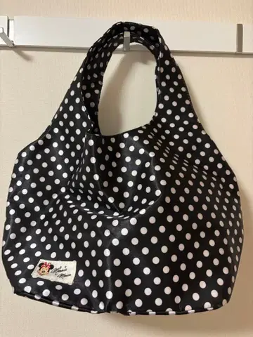 디즈니 블랙 미니 도트 백 가방 블랙 리조트