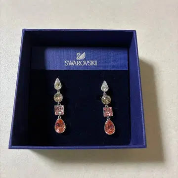 Swarovski 귀찌
