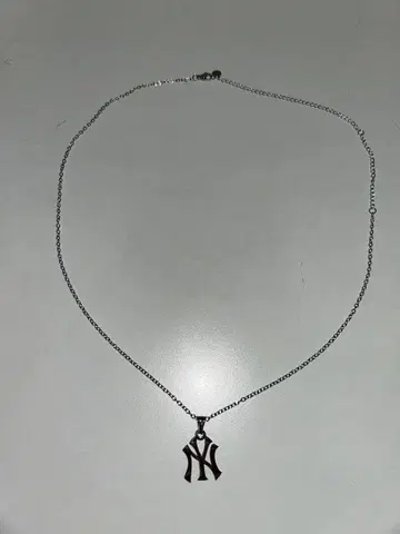 NY 실버 목걸이