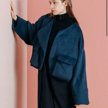 REFINED POCKET DETAIL COAT