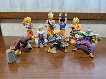 드래곤볼 피규어 손오공 트렁크스 브로리 카드 포함