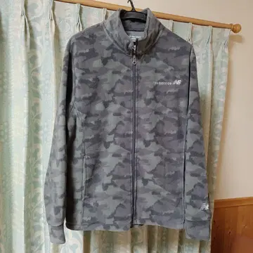 new balance 플리스 자켓 카모플라쥬 (L)