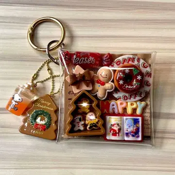 가챠 파우치 카페 크리스마스 PEANUTS