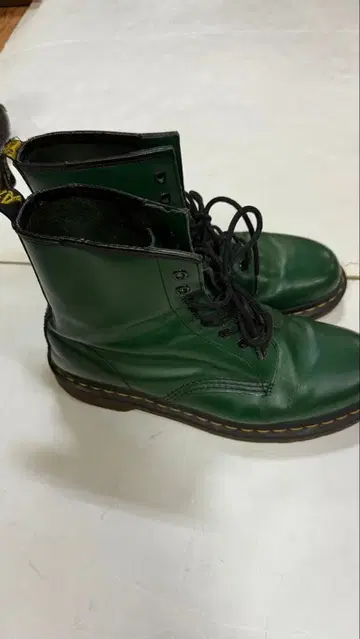 닥터마틴 그린 사이즈 26cm