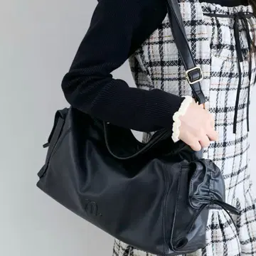 마제스틱 레곤 사이드 리본 숄더백