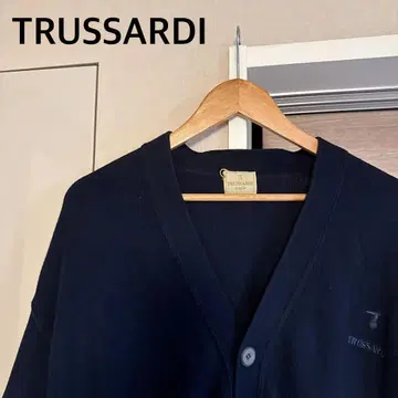 [ 새상품급 ] TRUSSARDI 네이비 니트 가디건