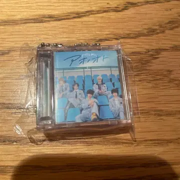 M!LK 미니 재킷 키링 아오노오토