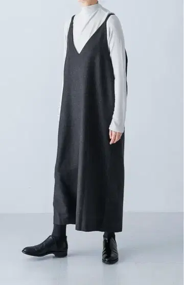 [ 새상품 미사용 ] [ 2WAY 사양 ] 울 V넥 원피스