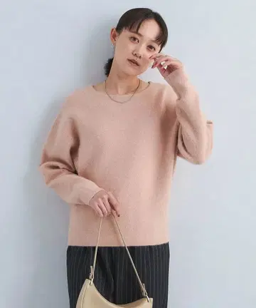 FOX 블렌드 형태 돌먼 풀오버 니트