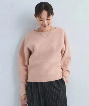 FOX 블렌드 형태 돌먼 풀오버 니트