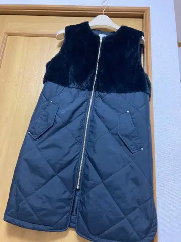 [ 새상품급 ] 에코 퍼 퀼팅 롱 베스트 롱 다운 베스트 블랙 M