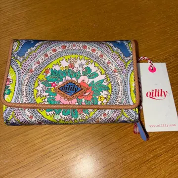 새상품 택 포함 oilily 3단 폴더형 지갑 꽃무늬 지갑 오일릴리