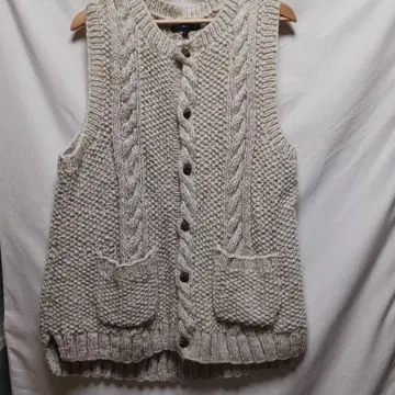 TIGRE BROCANTE 케이블 짜임 니트 베스트