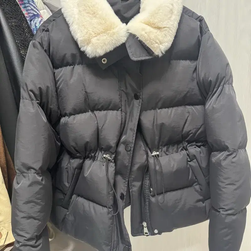 숏패딩