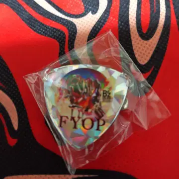 B'z LIVE-GYM FYOP 피크 배지