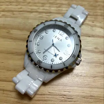 IENA 화이트 세라믹 손목시계