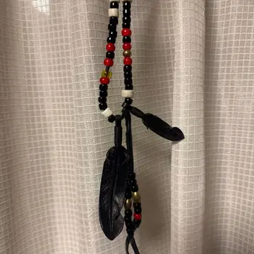 Rooster King & Co. 페더 목걸이 화이트 하츠