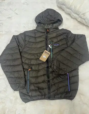 Patagonia 후드 부착 다운 자켓 블랙 L