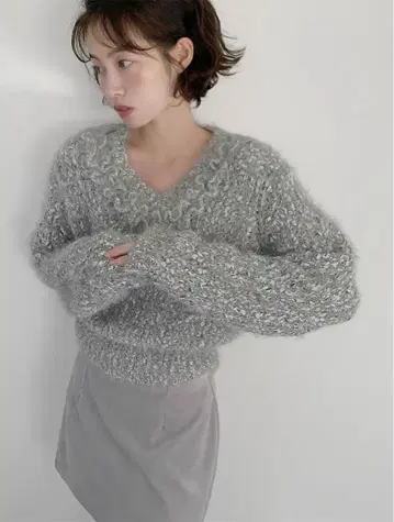 라메 프릴 니트/giunon editforlulu bibiy epine