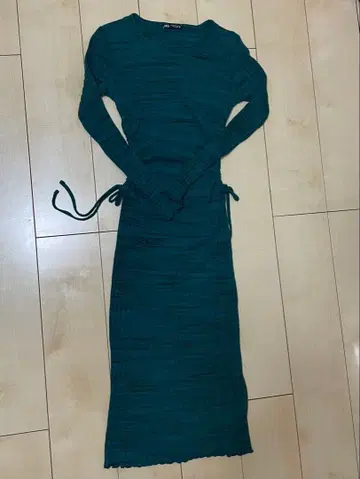 ZARA 롱 니트 원피스