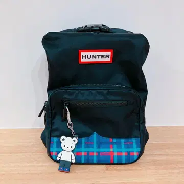 HUNTER x familiar 럭색