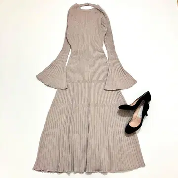 rienda 리엔다 롱 플레어 리브 니트 원피스