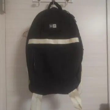 뉴에라 블랙 백팩 백팩