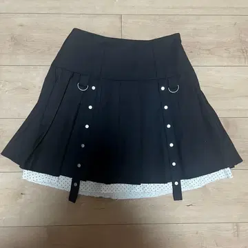 idem*레이어드 플리츠 미니 스커트