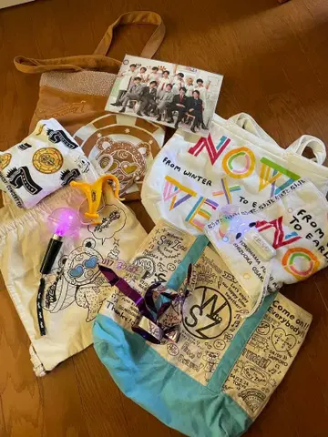 아이돌 굿즈 세트