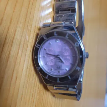 헬로키티 쿼츠 손목시계 2000년제