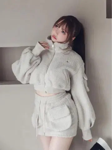 andmary Miffy boa 미니 스커트 베이지