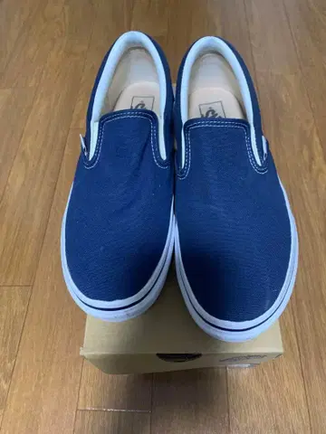 VANS 네이비 슬립온
