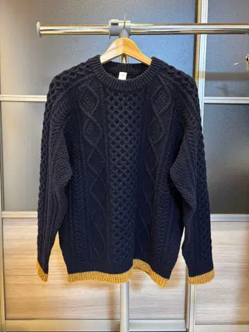 PARKER 네이비 피셔맨 니트