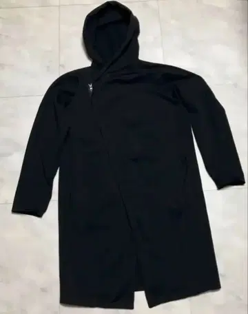 CIVARIZE 시버라이즈 아우터 후드 부착 롱 후드티 블랙