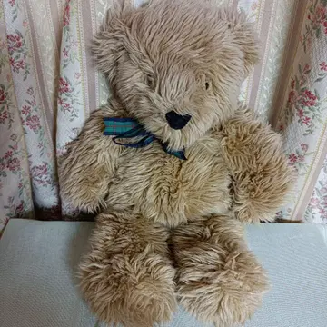 베이지색 곰 모양 봉제 인형