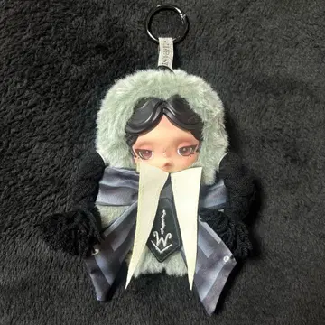 새상품급 스컬 팬더 WEDNESDAY POPMART