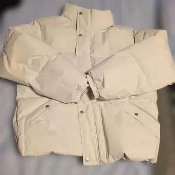 GU 라이트 베이지 다운 자켓 XXL