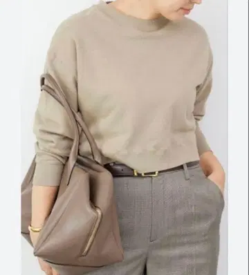 택 포함 새상품 24AW MUSEDeuxiemeClasse 맨투맨