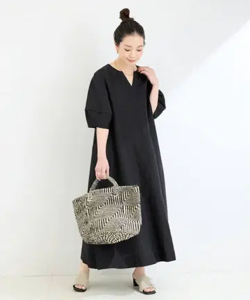 B.C STOCK 린넨 레이온 코쿤 슬리브 원피스