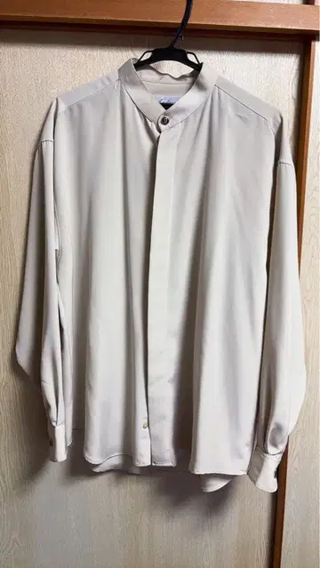 Andros 베이지 긴팔 셔츠