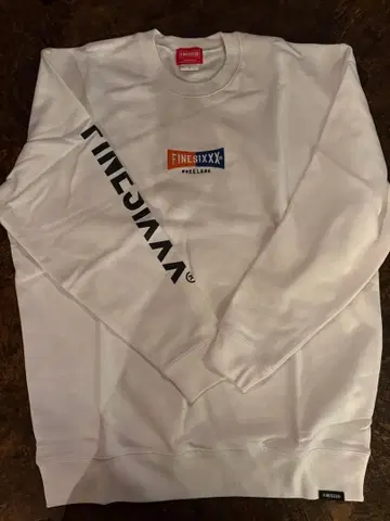 FINESIXXXX 화이트 맨투맨 L