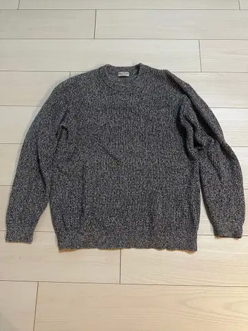 UNITED ARROWS 크리스프 아제 형태 크루넥 니트