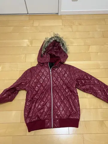 버건디 퀼팅 다운 자켓