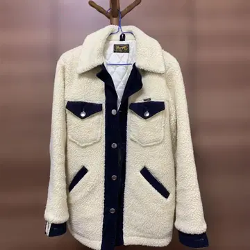 Wrangler 보아 자켓 아이보리/네이비