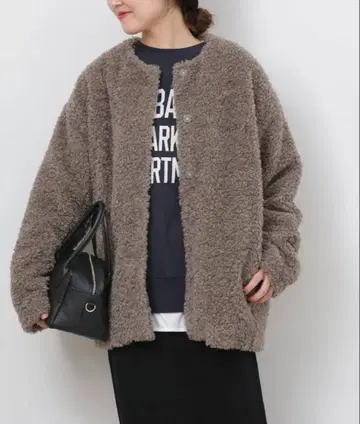 레리움 보아 칼라리스 자켓